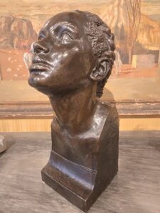 Tête en bronze KD Nakama